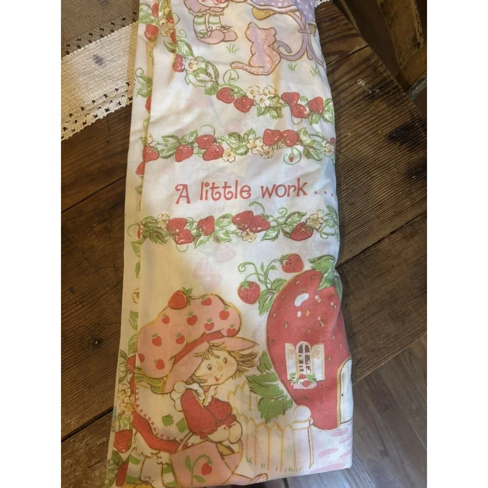 Vintage 1980s Strawberry Shortcake Twin Sheet 5 PC Set American Greetings READ